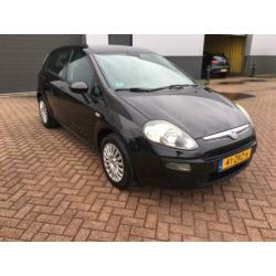 Fiat Punto 1.2 5DR 2011 Zwart