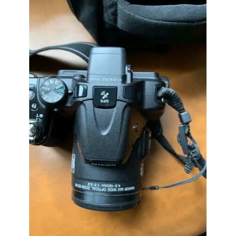 Nikon coolpix P520