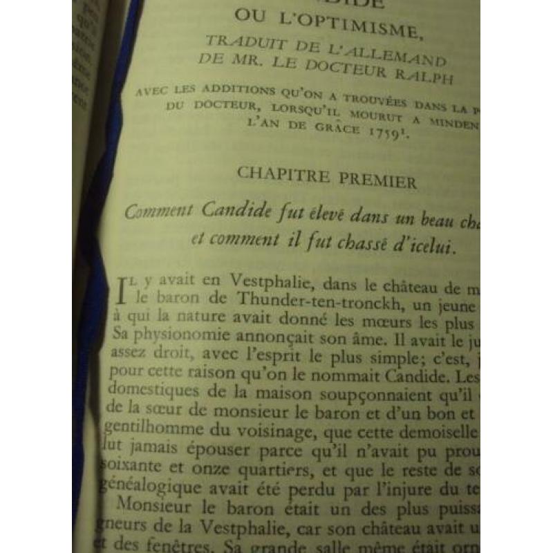 boek Voltaire romans et contes
