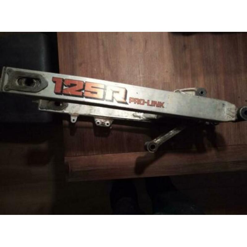 Honda cr125 1984 achterbrug met pro-link systeem