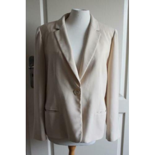 mooi blazer van CLAIRE PARIS maat 40/42