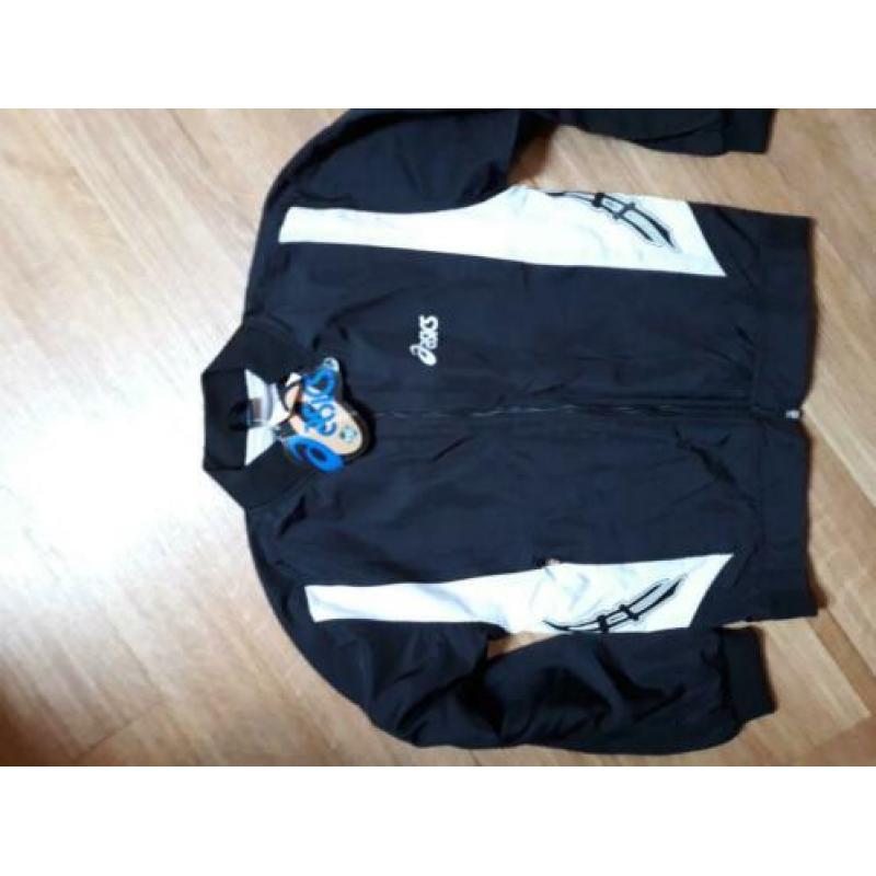 Nieuw Asics trainings jack maat 128