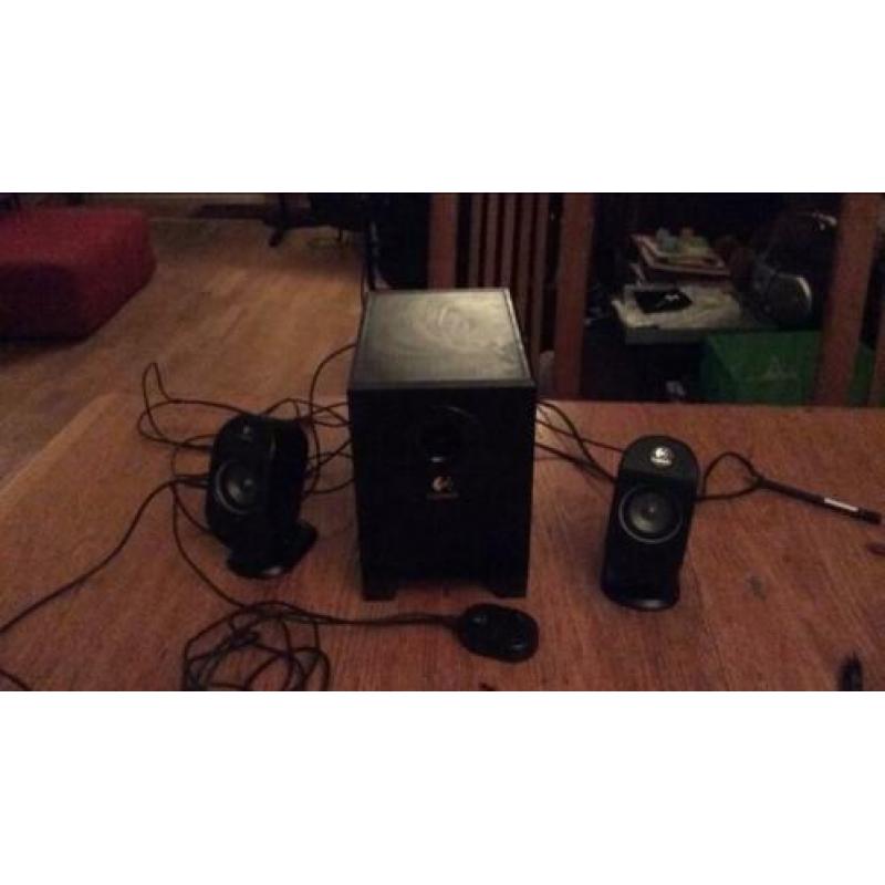 Logitech geluidsboxen X-210