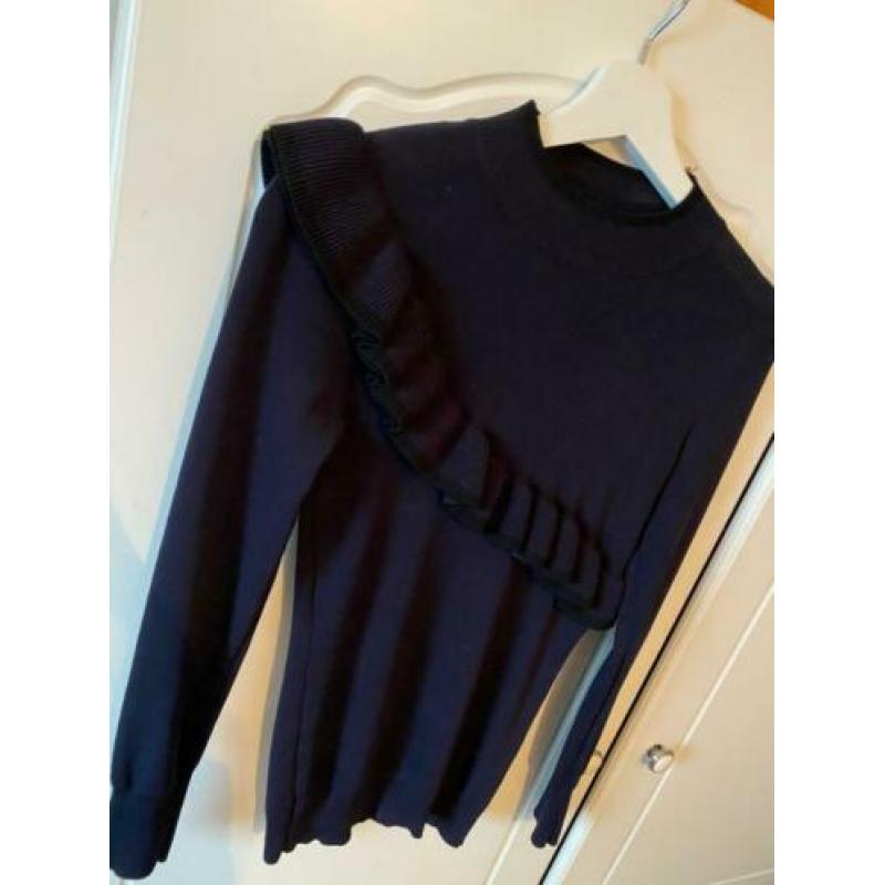 Nikkie plessen navy roezel trui