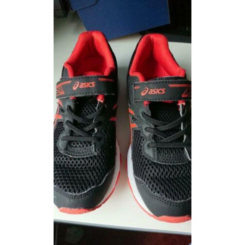 ASICS GYM SPORTSCHOENEN schoenen nauwelijks gedragen 35