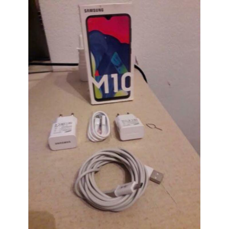 samsung galaxy M10 blauw 139,99 of ruilen iphone 6s/6.