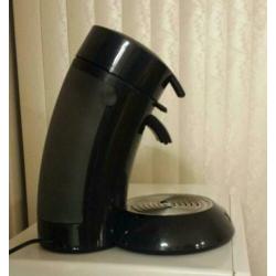 Philips Senseo apparaat met koffiepadhouder.
