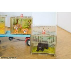 CORGI Chipperfields Menagerie