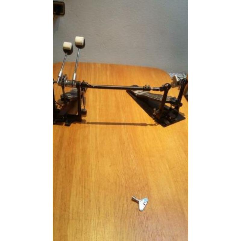 GOED : SOHO Twin basspedaal - Pearl -Tama etc. v.a.20 euro