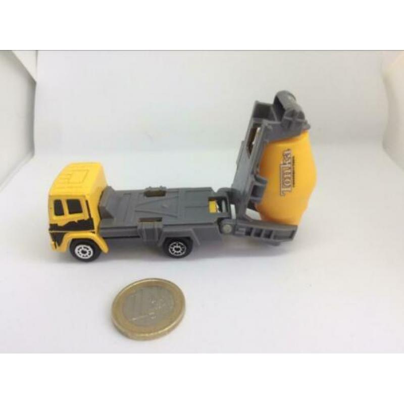 Tonka Construction Truck (S), Maisto