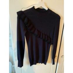 Nikkie plessen navy roezel trui