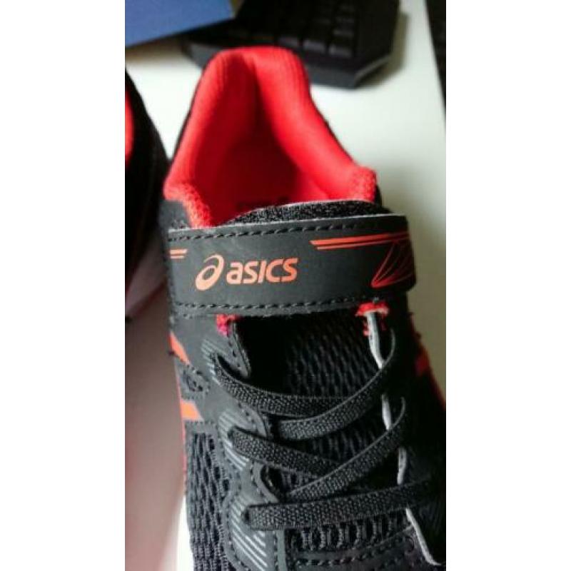 ASICS GYM SPORTSCHOENEN schoenen nauwelijks gedragen 35