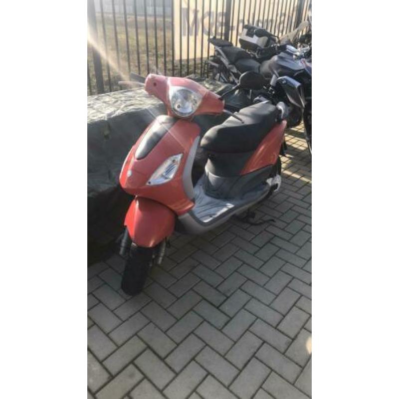 Piaggio Fly Snor 4t