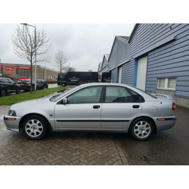 Volvo S40 1.8 Europa Elegance LPG G3 GAS,APK 20-02-2021,AIRC