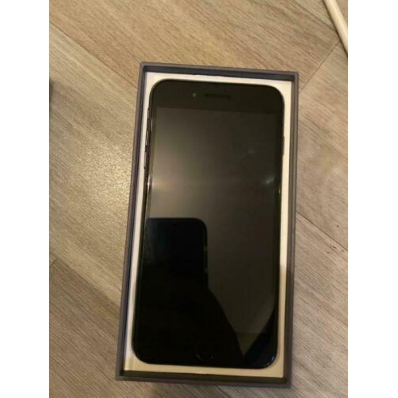 iPhone 8 Plus