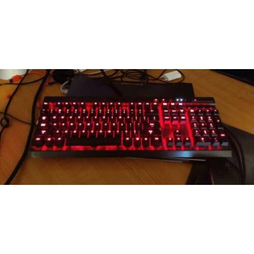 Corsair k70 vengeance -cherry mx brown switches-