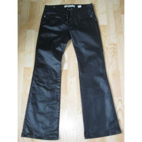 ZEER MOOIE DAMES ZWARTE BROEK van ADILISK.mt.M