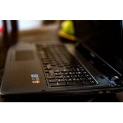 Sterk laptop van Samsung! Met graphic card!!