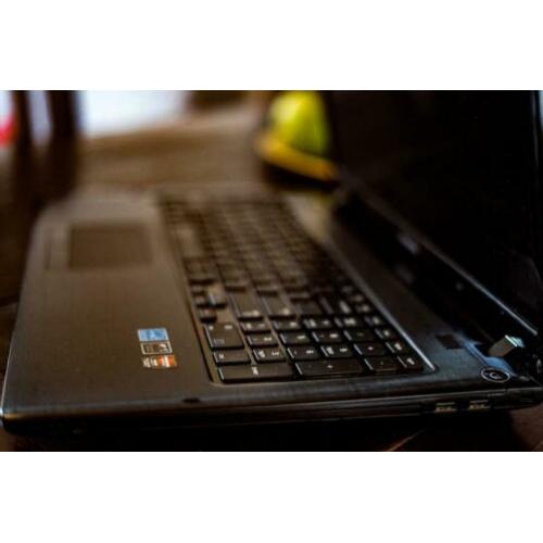 Sterk laptop van Samsung! Met graphic card!!