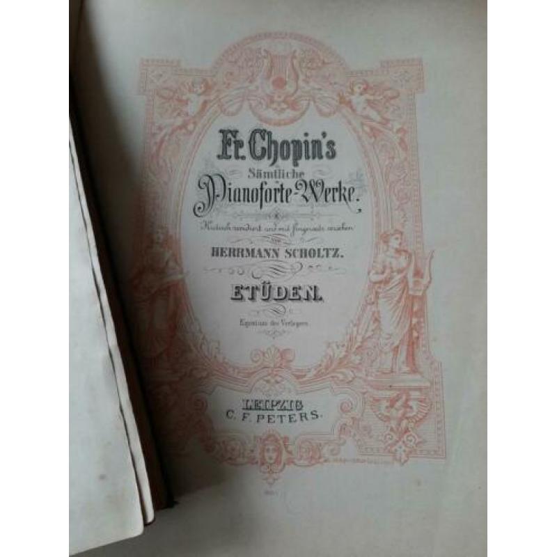 Bladmuziek Chopin voor piano.