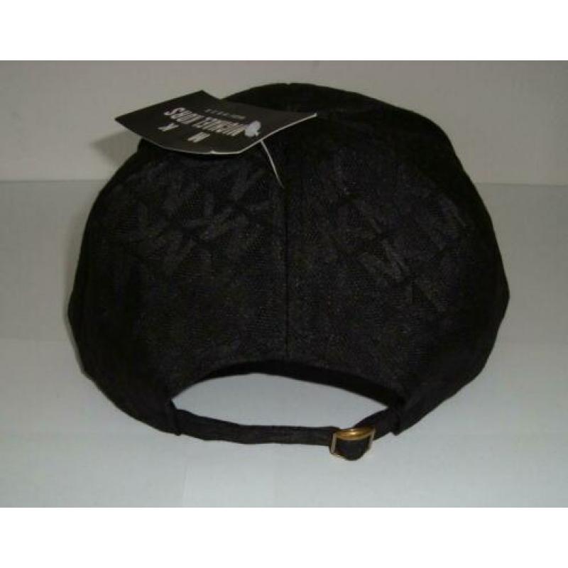 Prachtige zwartkleurige MK Cap voor € 19,95