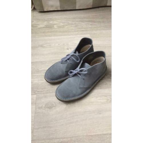 Clarks desert boots 37