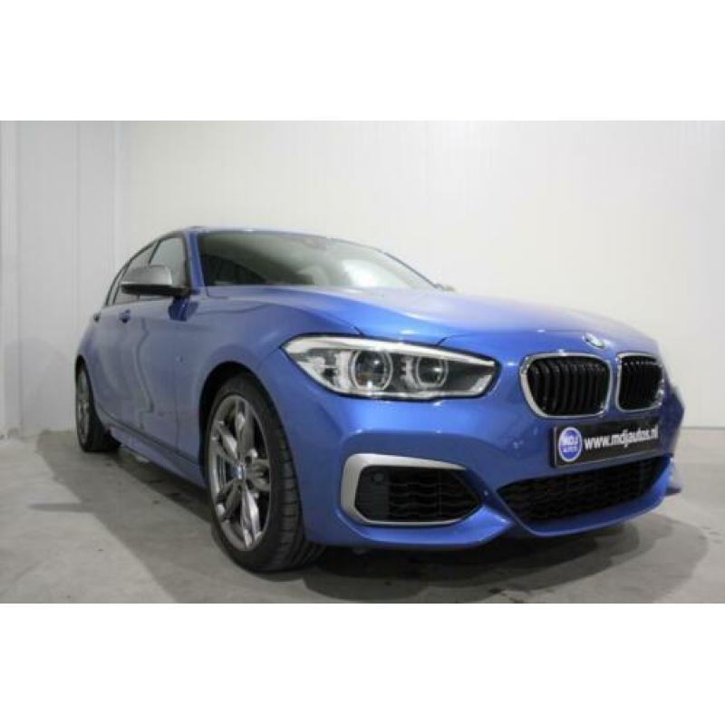 Bmw 1-serie M135i xDrive AUT Facelift Open Dak Harman Kardon