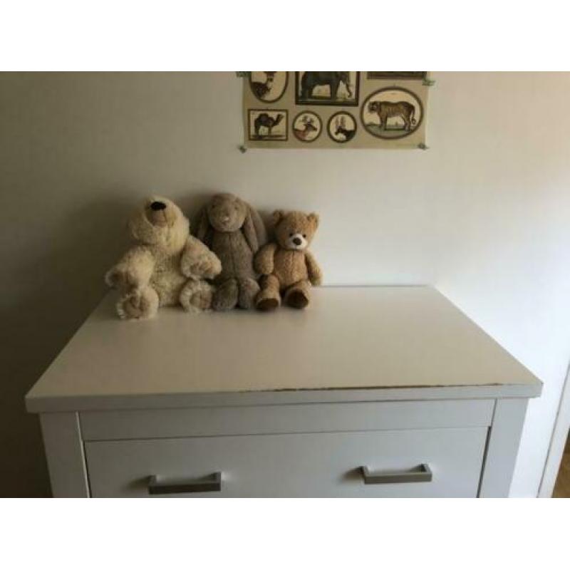 Bopita commode kleur wit.