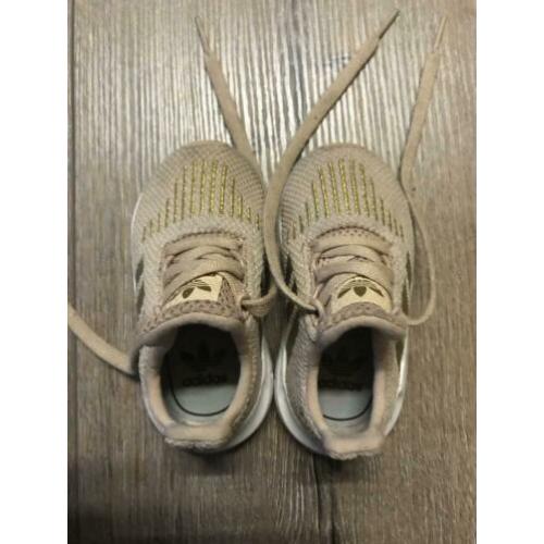 adidas sneaker maat 20