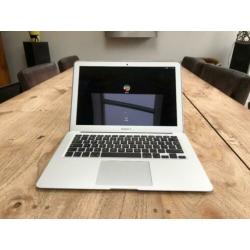 MacBook Air 13 Inch Early 2014 4Gb