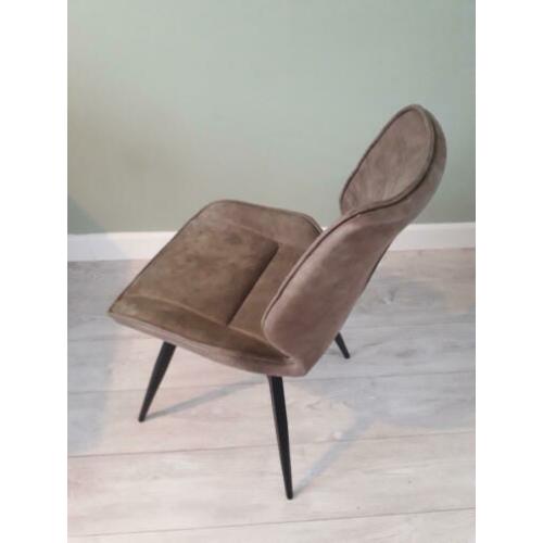 Twee olijfgroene eetstoelen, nieuw