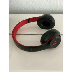 Beats solo 3 wireless