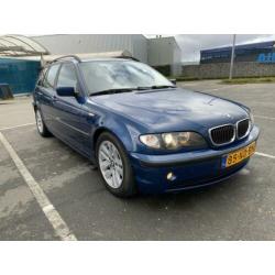 BMW 3-Serie 2.0 I 318 Touring 2003 Blauw