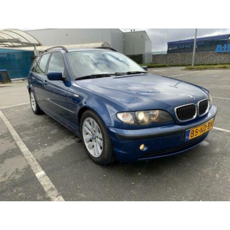 BMW 3-Serie 2.0 I 318 Touring 2003 Blauw