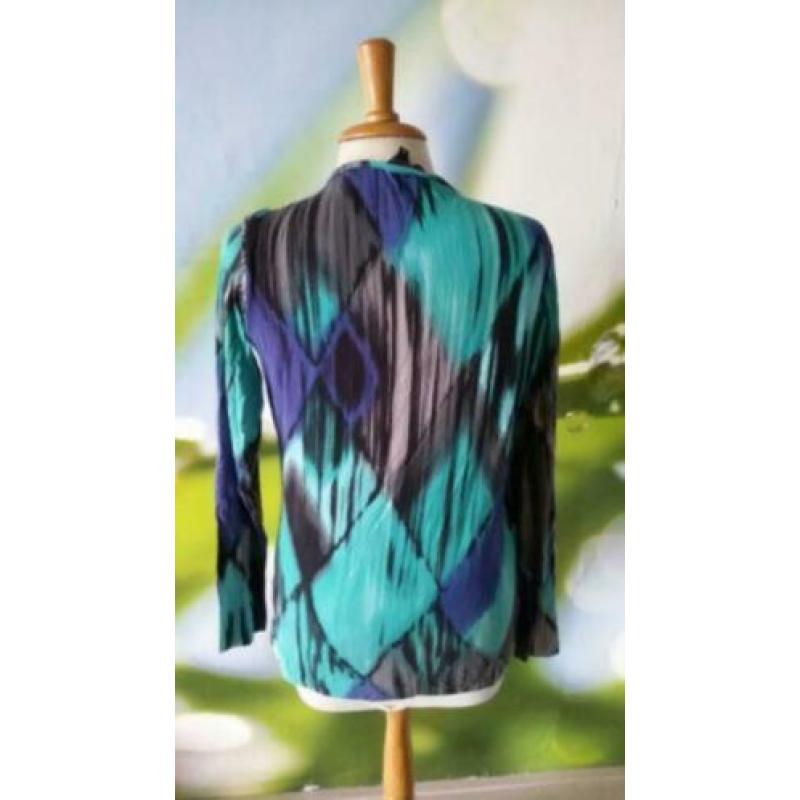 J1. Cpm longsleeve maat 38