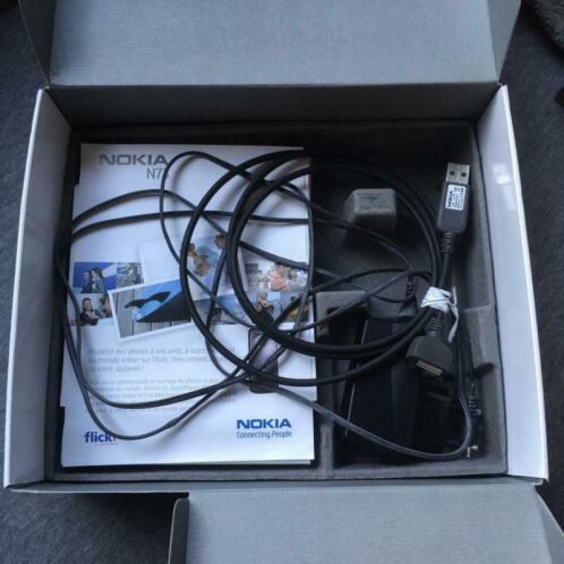Nokia N73, zeer net, in originele verpakking