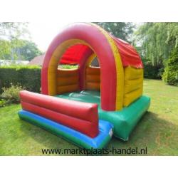 Springkussen 4 x 3,7 meter te huur (a9)40