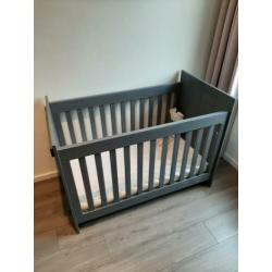Nette grijze Bobita complete kinderkamer te koop
