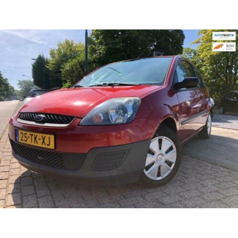 Ford Fiesta 1.3-8V Style A-C Elek Pakket N.A.P Nw Apk