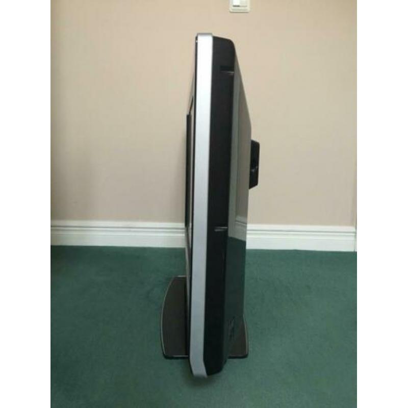 Philips LCD TV 32” BBE stereo