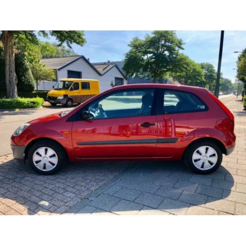 Ford Fiesta 1.3-8V Style A-C Elek Pakket N.A.P Nw Apk