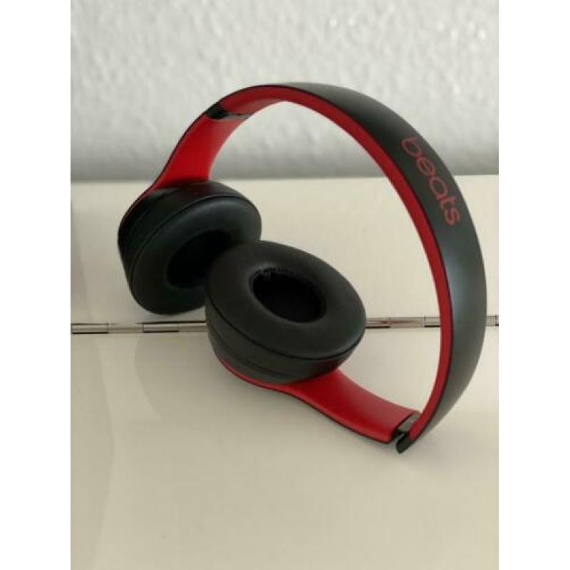Beats solo 3 wireless