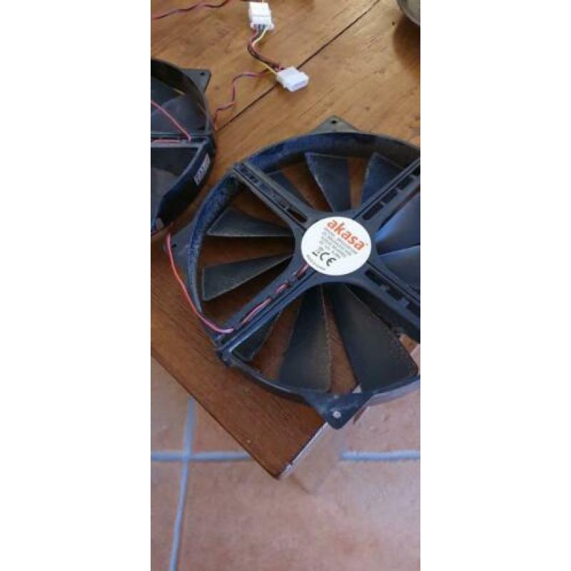Grote Akasa PC Ventilators 12v.