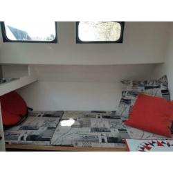 te huur platbodem zee-schouw 5 persoons