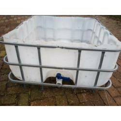 Slowfeeder of waterbak