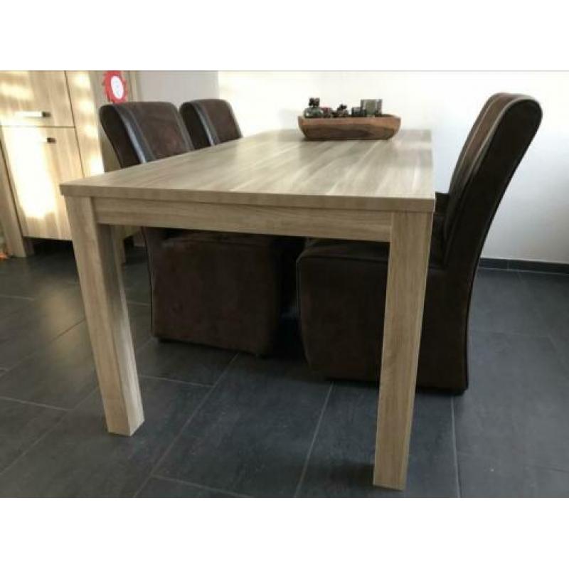 6 stoelen t.e.a.b