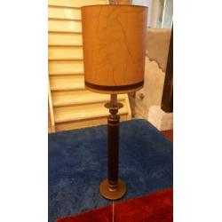 Retro staande lampen met koperen voet