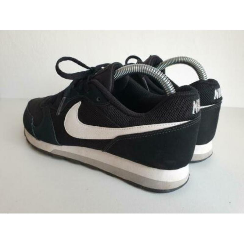 Nike runner 2 maat 39 zwart sneakers