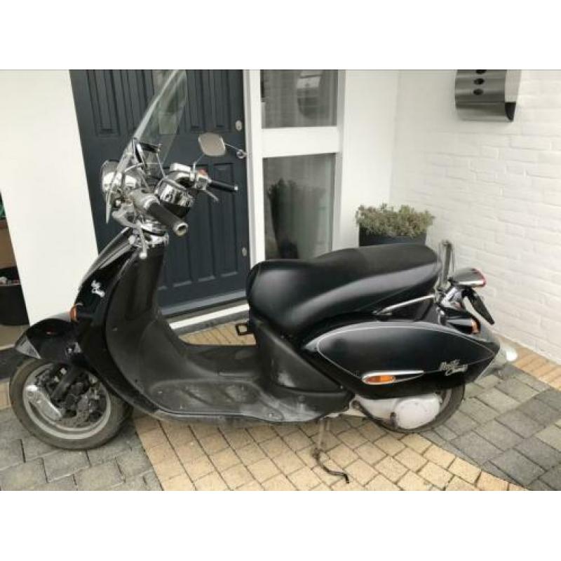 Aprilia mojito costum 45 km