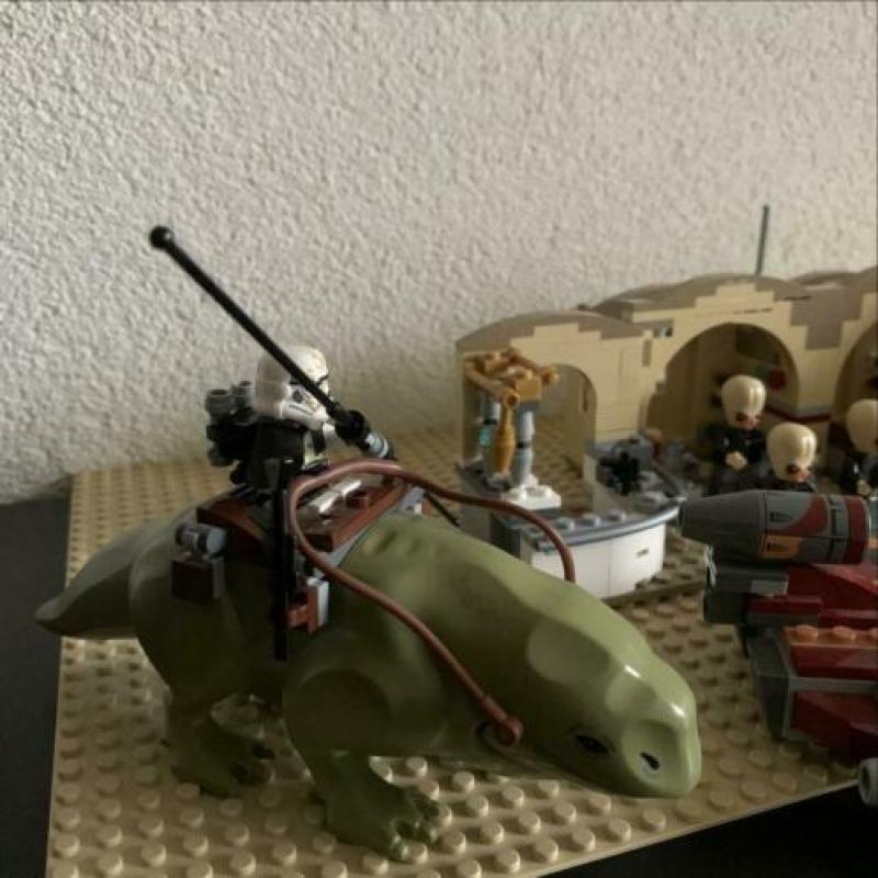 Lego Star Wars 75052 Mos Eisley cantina 100 % compleet